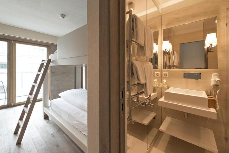 Hotel Loeffler Санкт-Мориц Экстерьер фото